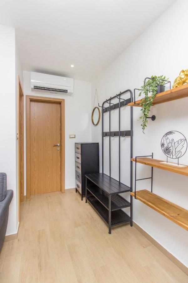 Apartment Tonka Šibenik Exteriör bild