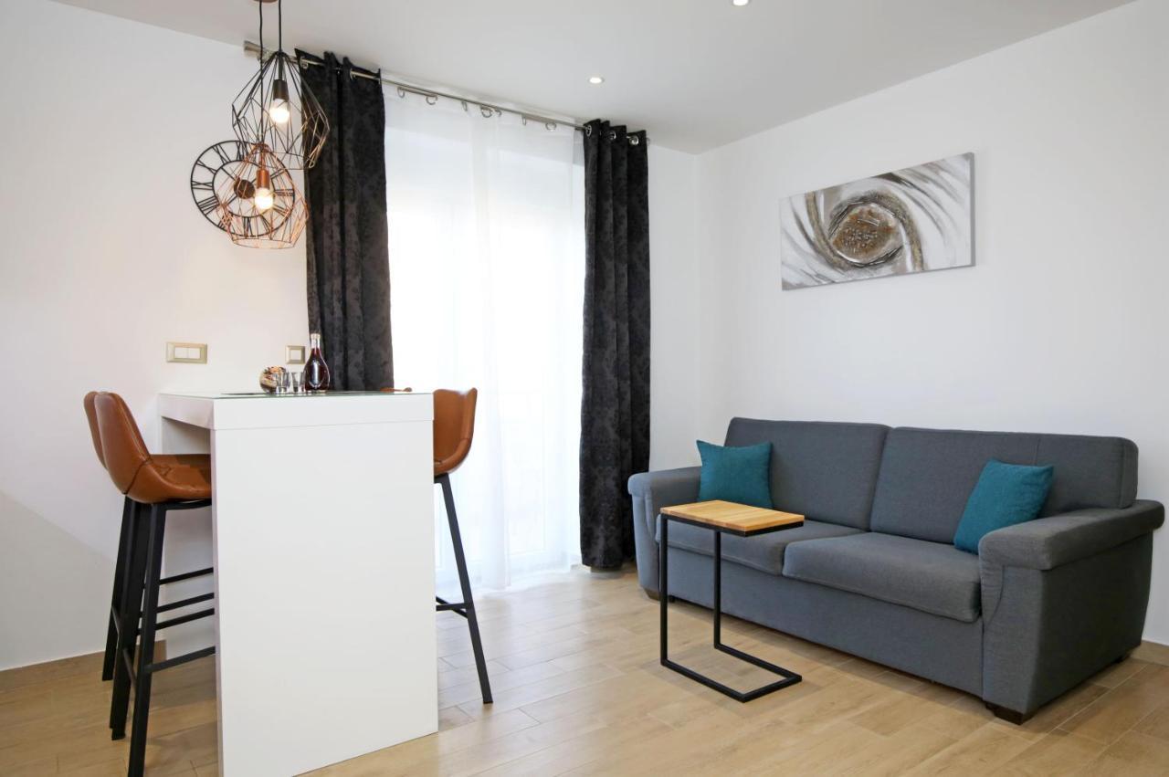 Apartment Tonka Šibenik Exteriör bild